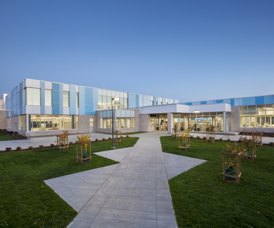 An image of P3A's mâmawêyatitân centre project.