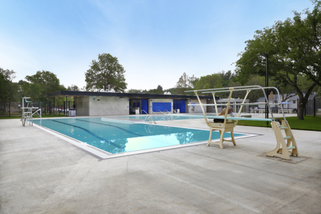 69c6f7a43c29f-maple-leaf-pool-3840x2560-1.jpg
